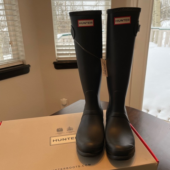 Hunter Shoes - Hunter Original Tall Rain Boots Black Women's Size 6 NWT